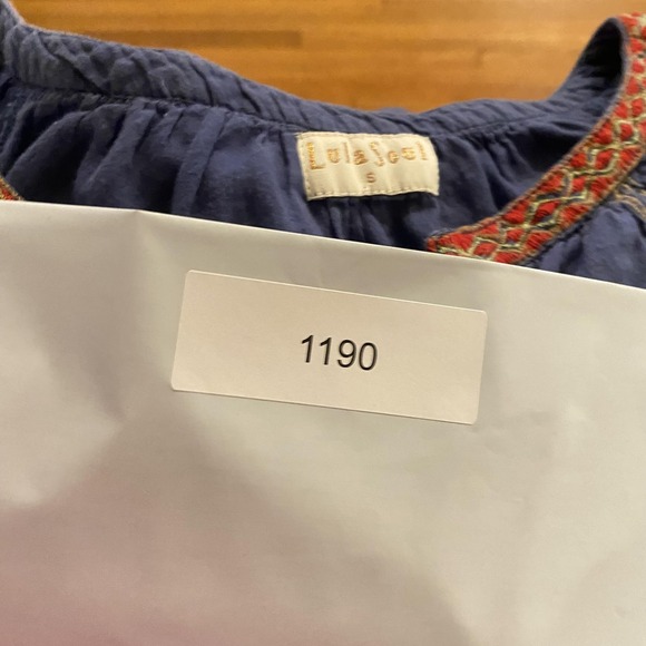 LolaSoul Shirt Womens Small Blue Boho Peasant Embroidered Tassel Tunic V Neck - Picture 12 of 12